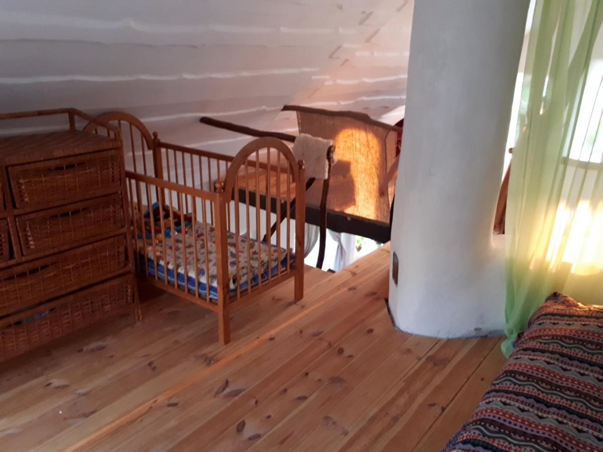 Villa Сказочный Дом à Buki  Extérieur photo